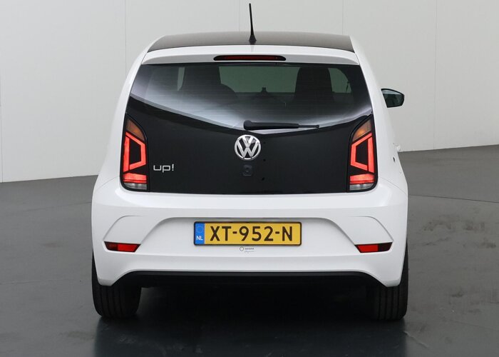 Volkswagen up! 1.0 BMT move up!