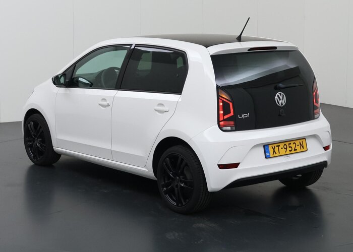 Volkswagen up! 1.0 BMT move up!