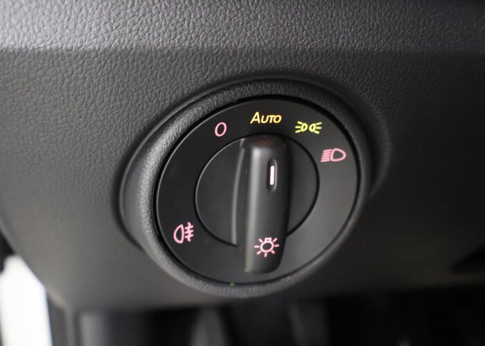 Volkswagen up! 1.0 BMT move up!
