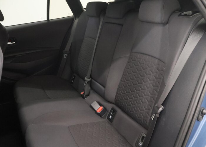 Toyota Corolla Touring Sports 2.0 Hybrid Business Plus