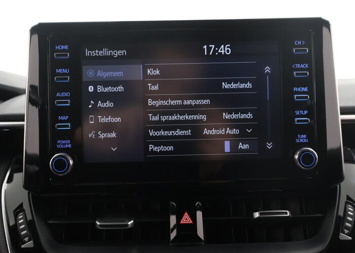 Toyota Corolla Touring Sports 2.0 Hybrid Business Plus