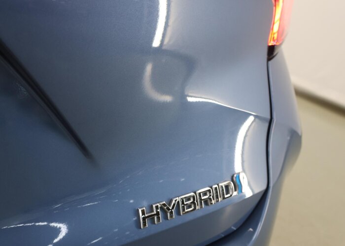Toyota Corolla Touring Sports 2.0 Hybrid Business Plus