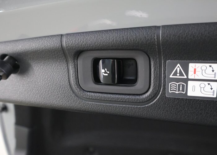 Mercedes-Benz C-Klasse 300 e Business Solution AMG
