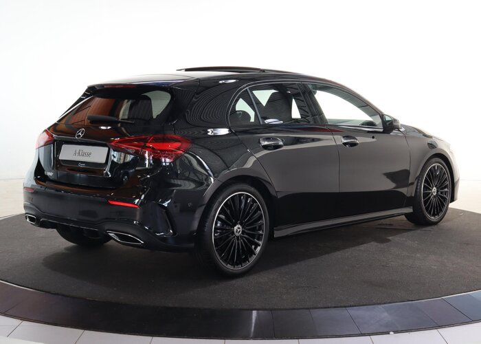 Mercedes-Benz A-Klasse 180 Business Solution AMG