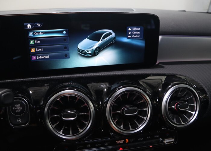 Mercedes-Benz A-Klasse 180 Business Solution AMG