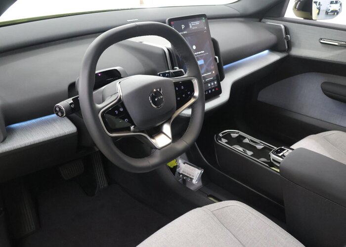 Volvo EX30 Twin Motor Performance Ultra 69 kWh