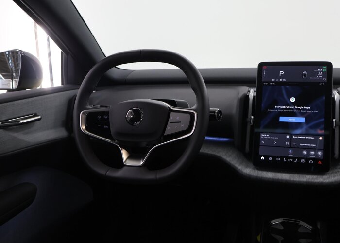 Volvo EX30 Twin Motor Performance Ultra 69 kWh