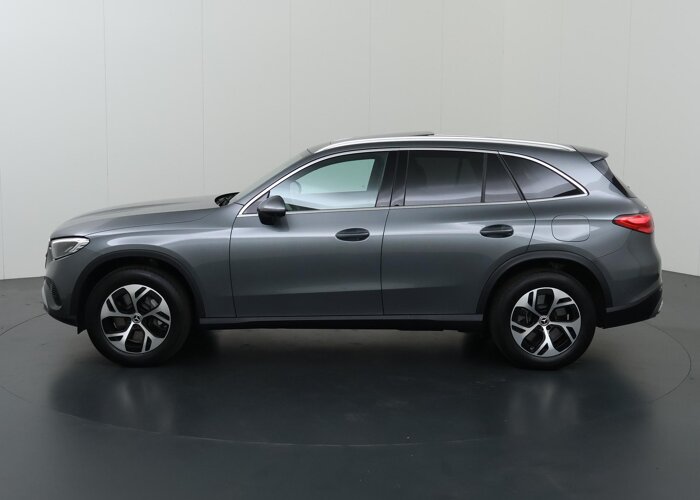 Mercedes-Benz GLC 300e 4MATIC Luxury Line