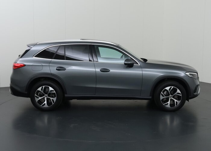 Mercedes-Benz GLC 300e 4MATIC Luxury Line