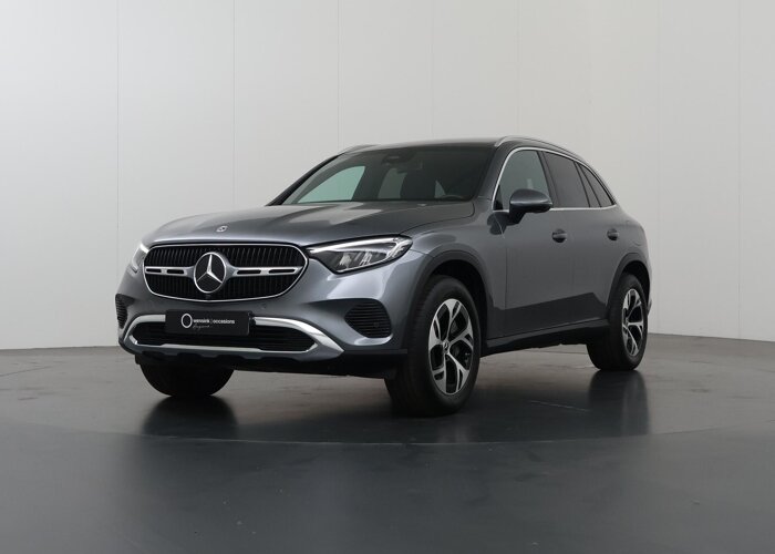Mercedes-Benz GLC 300e 4MATIC Luxury Line
