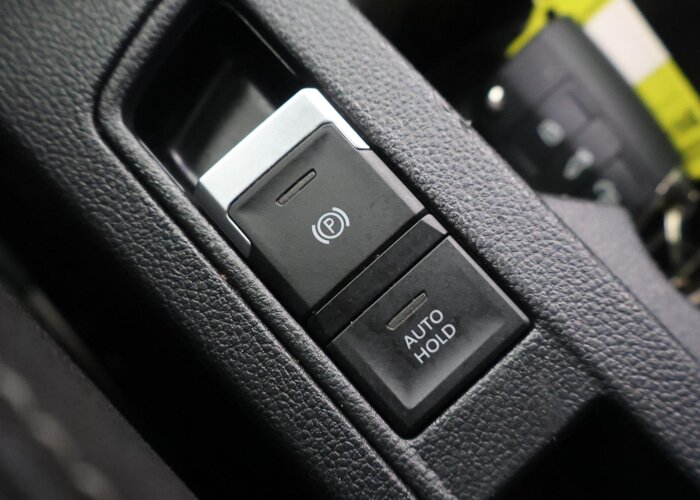 Volkswagen T-Roc 1.5 TSI Sport Business R
