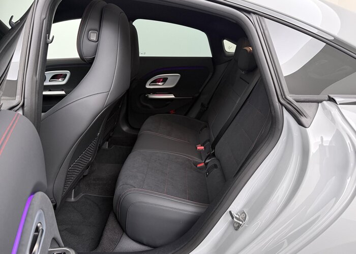 Mercedes-Benz CLA-Klasse 180 Business Solution AMG