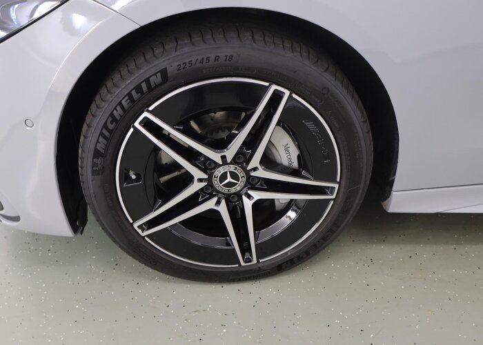 Mercedes-Benz C-Klasse 300 e Business Solution AMG