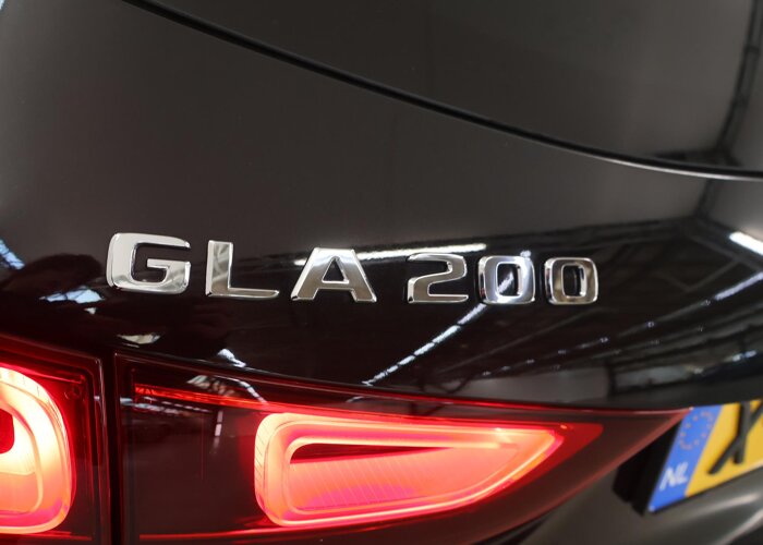 Mercedes-Benz GLA 200 AMG Line
