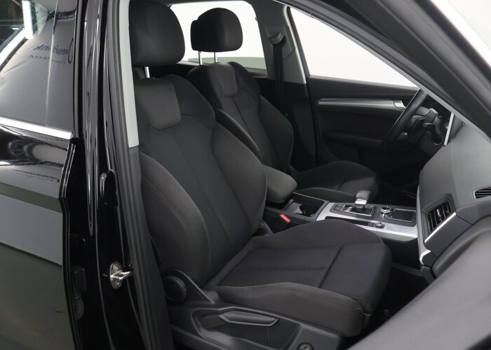 Audi Q5 2.0 TFSI quattro Launch Edition
