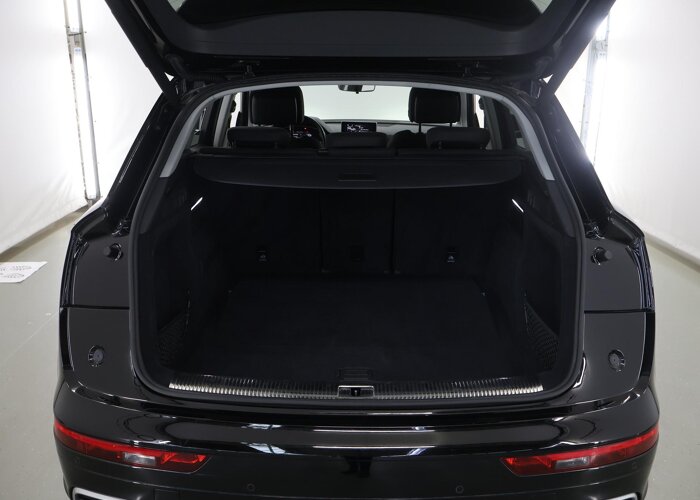 Audi Q5 2.0 TFSI quattro Launch Edition