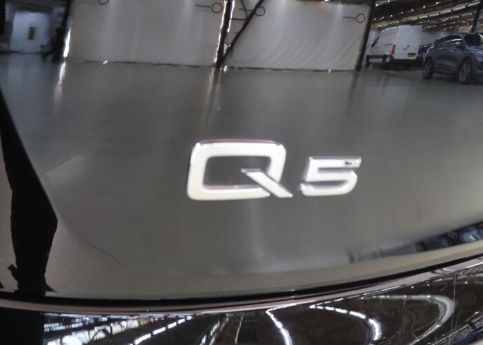 Audi Q5 2.0 TFSI quattro Launch Edition