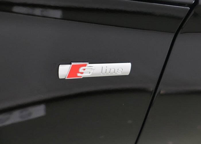 Audi Q5 2.0 TFSI quattro Launch Edition