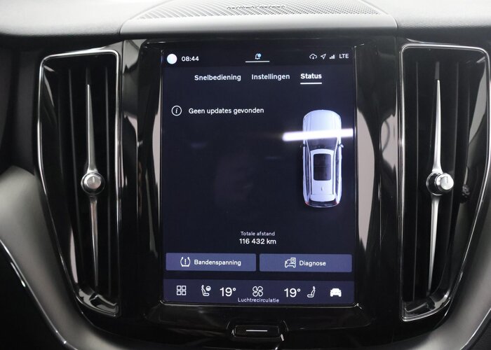 Volvo XC60 2.0 T6 Plug-in hybrid AWD Inscription Expression