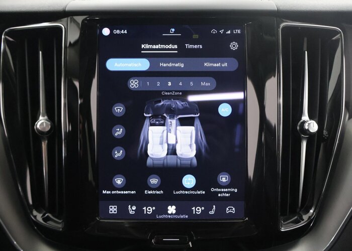 Volvo XC60 2.0 T6 Plug-in hybrid AWD Inscription Expression