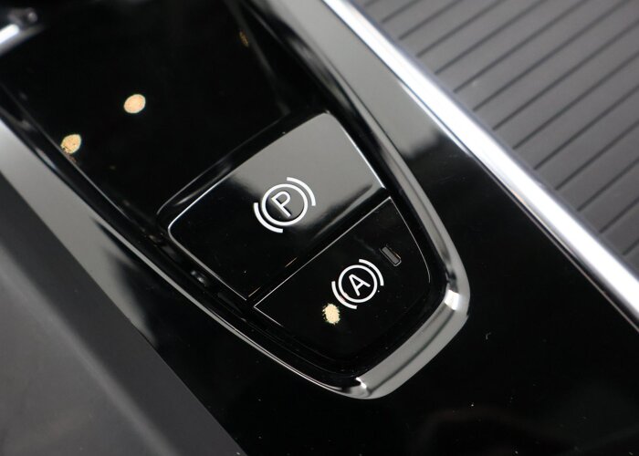 Volvo XC60 2.0 T6 Plug-in hybrid AWD Inscription Expression