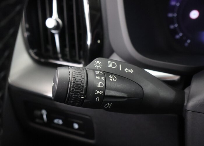 Volvo XC60 2.0 T6 Plug-in hybrid AWD Inscription Expression