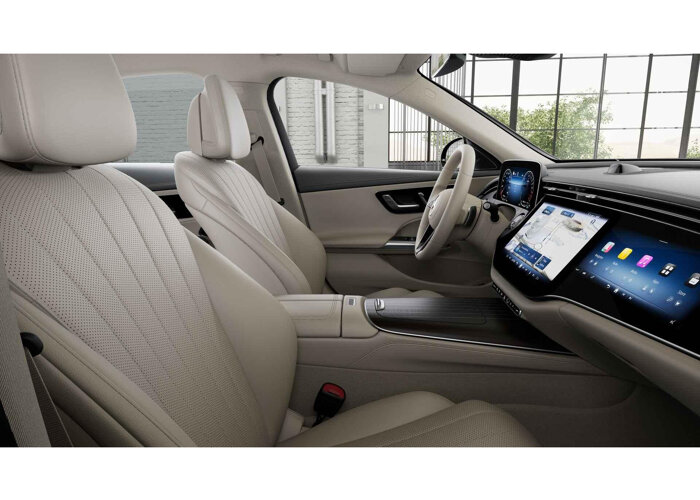 Mercedes-Benz E-Klasse 300 e 4MATIC Exclusive Line