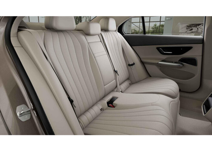 Mercedes-Benz E-Klasse 300 e 4MATIC Exclusive Line