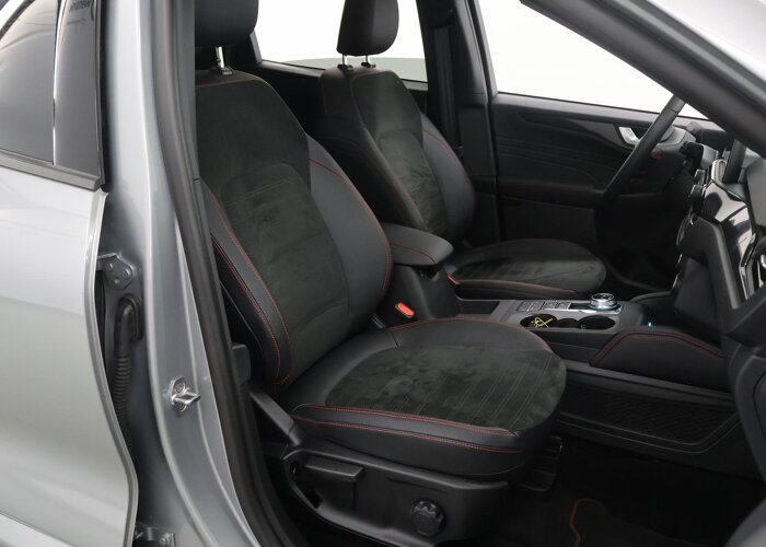 Ford Kuga 2.5 PHEV ST-Line X