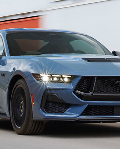 ford-mustang-hero-mobiel