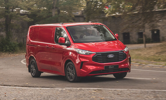 ford-transit-custom-slider-1