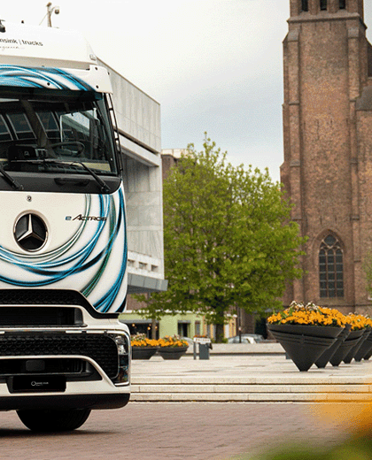 Header-homepage-Hero-Mobiel