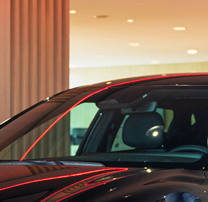 Hero-verkoopmedewerker-kia-2-mobiel