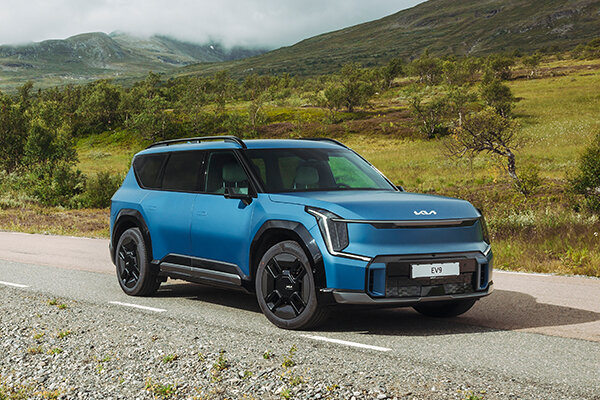 kia-ev9-hero-mobiel