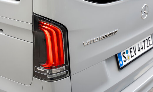 mercedes-benz-vito-tourer-slider-5