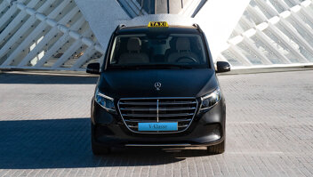 taxi-ombouw-mercedes-benz-wensink-media-1