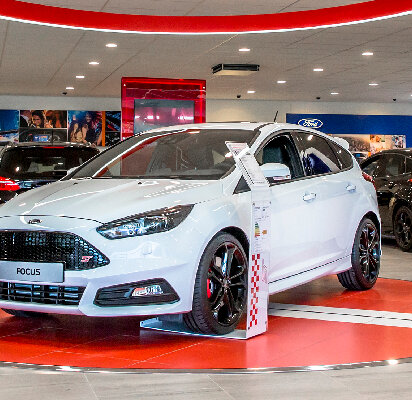 ford-lease-financieren-hero-mobiel