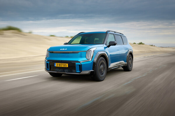 kia-homepage-hero-mobiel-1