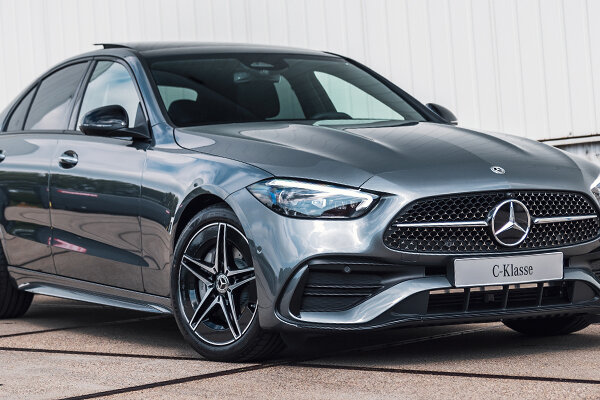 mercedes-benz-c-klasse-limousine-hero-mobiel