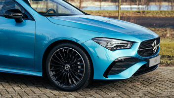 mercedes-benz-cla-coupe-slider-3