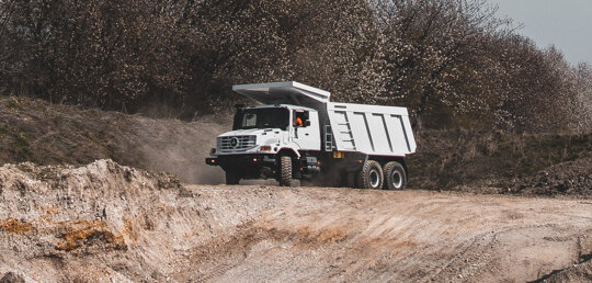 mercedes-benz-zetros-video-mobiel