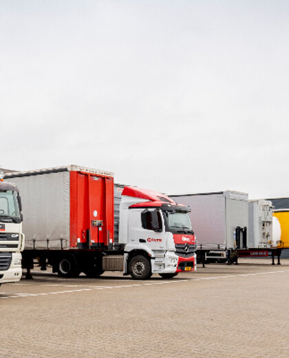 truck-trailer-merken-hero-mobiel