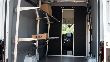 ford-etransit-subco-slider-3