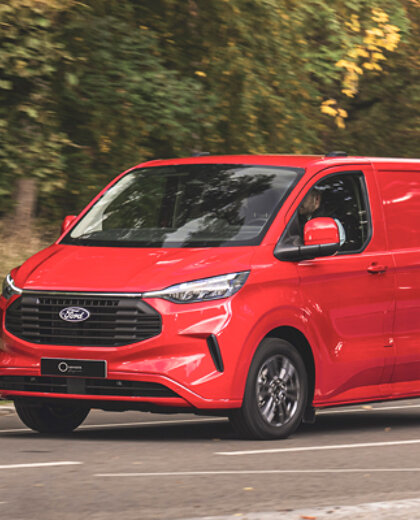 ford-transit-custom-hero-mobiel