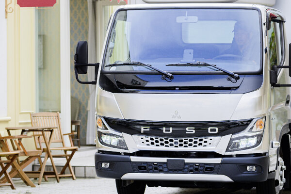 fuso-homepage-hero-1-mobiel