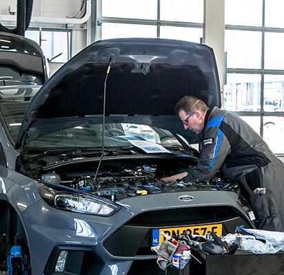 hero-ford-aflopende-serviceabonnement-mobiel