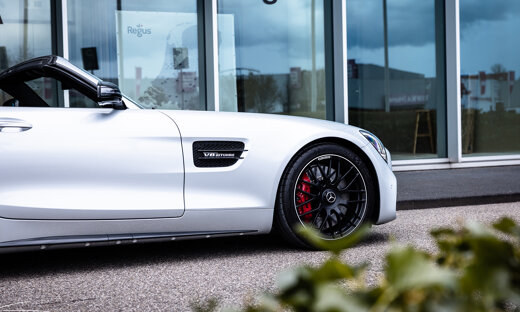 mercedes-benz-amg-gt-roadster-slider-3