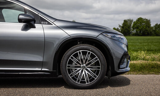 mercedes-benz-eqs-suv-slider-2
