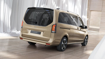 mercedes-benz-eqv-slider-1