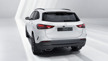 mercedes-benz-gla-slider-2